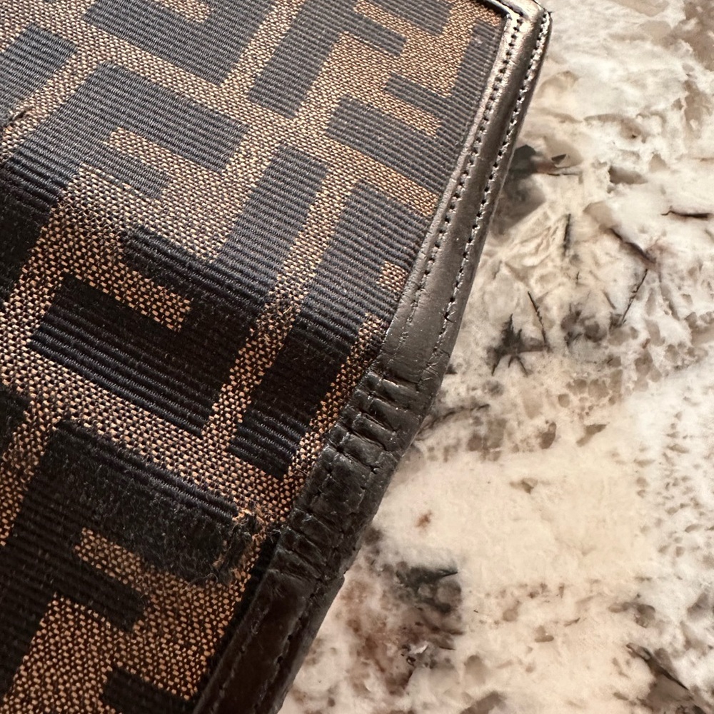 Fendi Zucca Print Fabric Wallet comes with box and dust bag - Picture 6 of 9